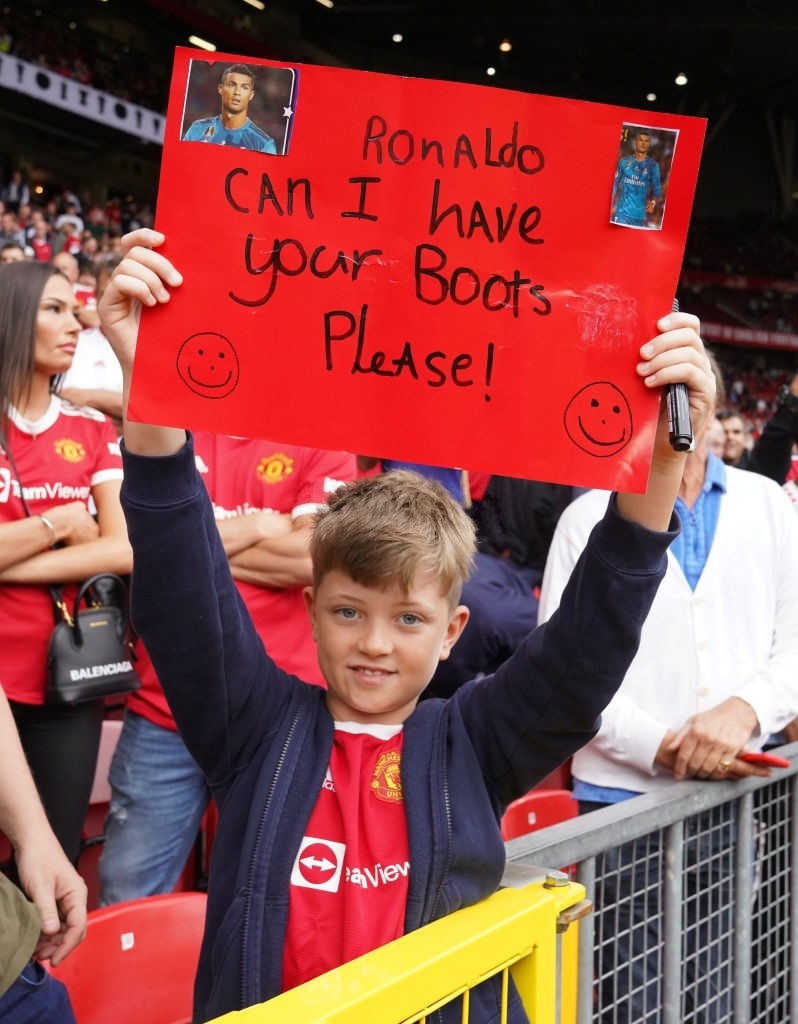 HLV Ferguson xem Ronaldo thi đấu ảnh 5 HLV Ferguson xem Ronaldo thi dau anh 5