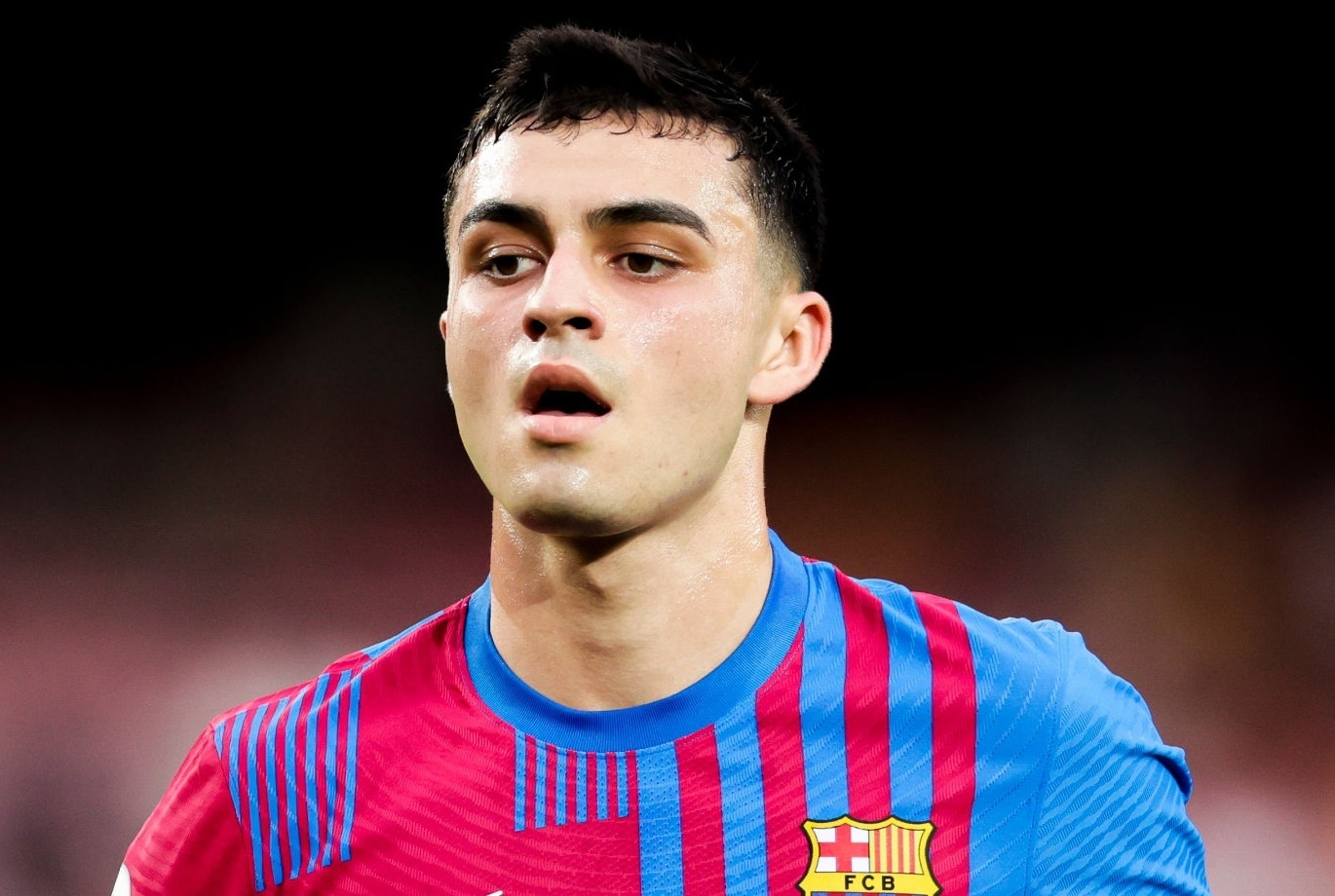 Barcelona so huu cau thu 18 tuoi dat gia hinh anh