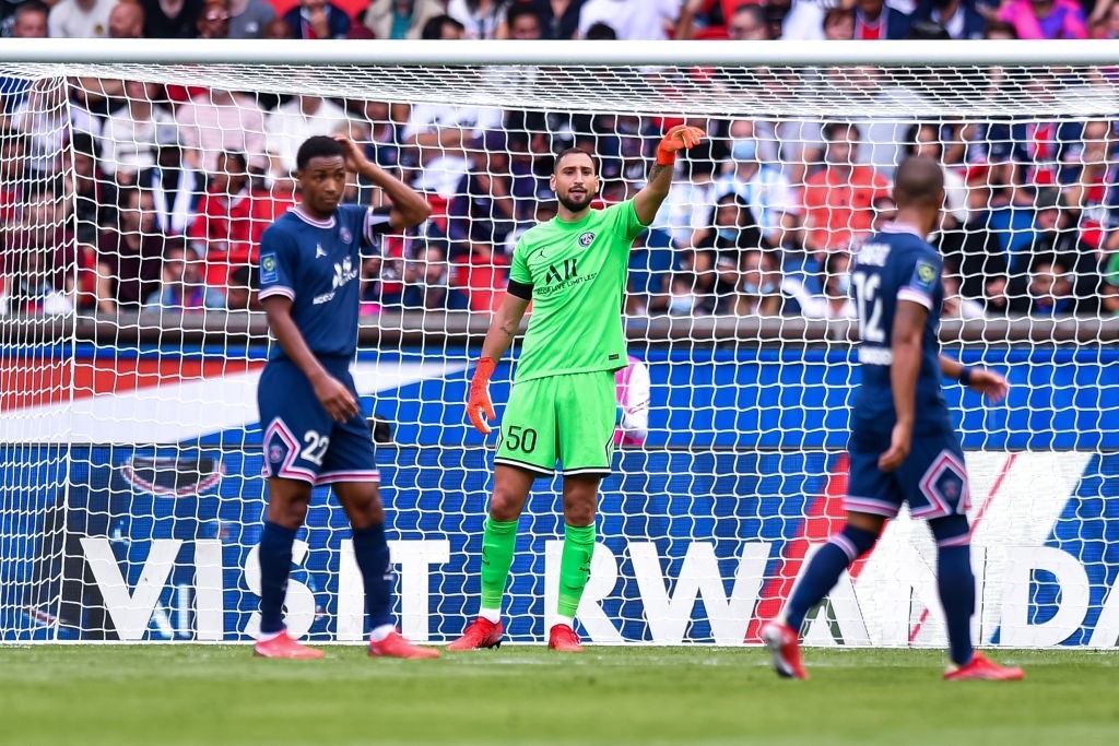 Donnarumma ra mat PSG anh 7