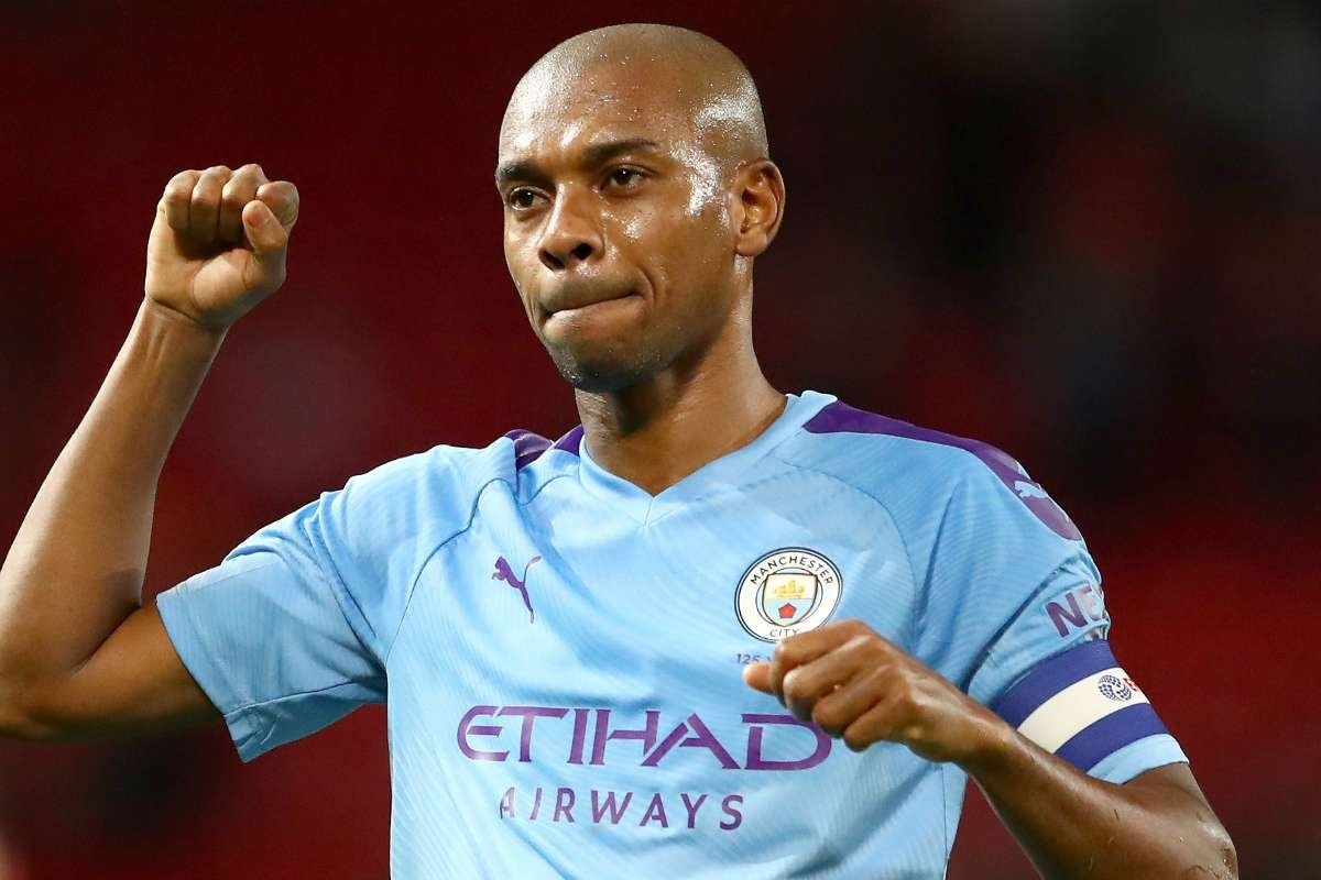 Cau thu sinh nam 1985 anh 3