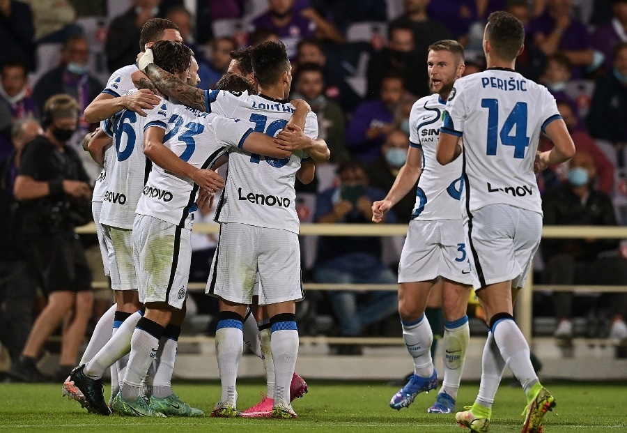 Inter Milan chien thang anh 1