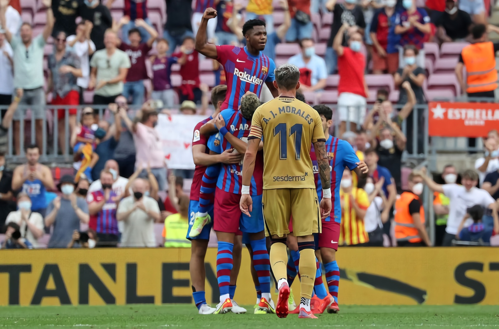 Ansu Fati tro lai anh 1