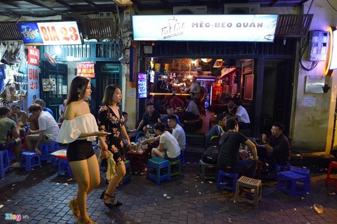 quy tac ung xu noi cong cong voi nguoi Ha Noi anh 1