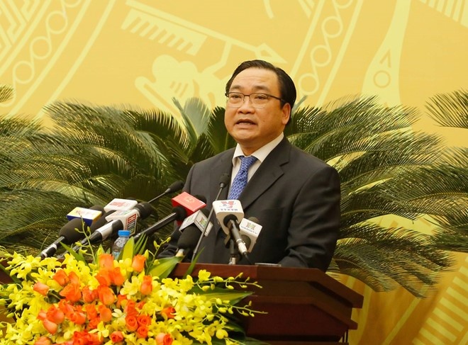 Bi thu Ha Noi: Xu ly lanh dao khi co can bo nhung nhieu dan hinh anh