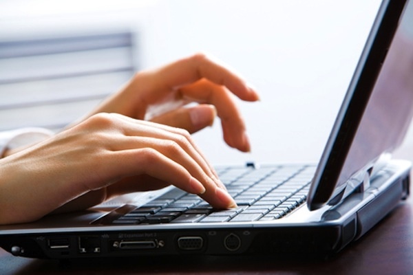 Công chức Hà Nội bỏ thi công nghệ thông tin ảnh 1 Cong chuc Ha Noi bo thi cong nghe thong tin anh 1