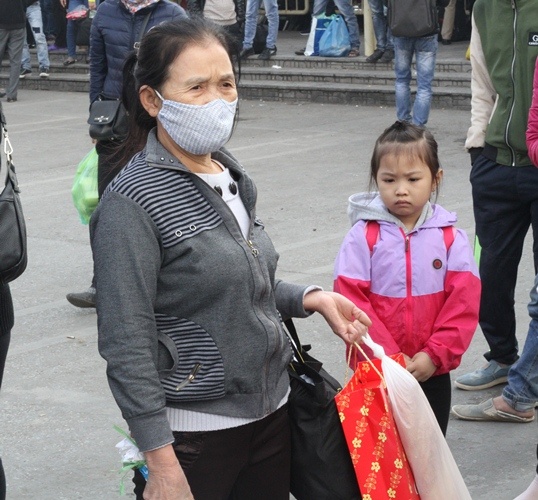 Chuyen hanh khach bi ‘bo roi’ o ben My Dinh sang Giap Bat hinh anh