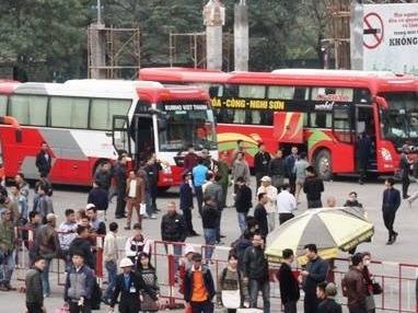 Nhieu nha xe ben My Dinh keu pha san, 'doa' tra lot hinh anh