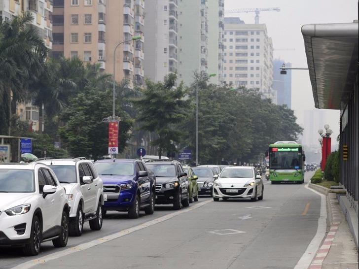 De xuat lap dai phan cach cung o nha cho buyt nhanh BRT hinh anh