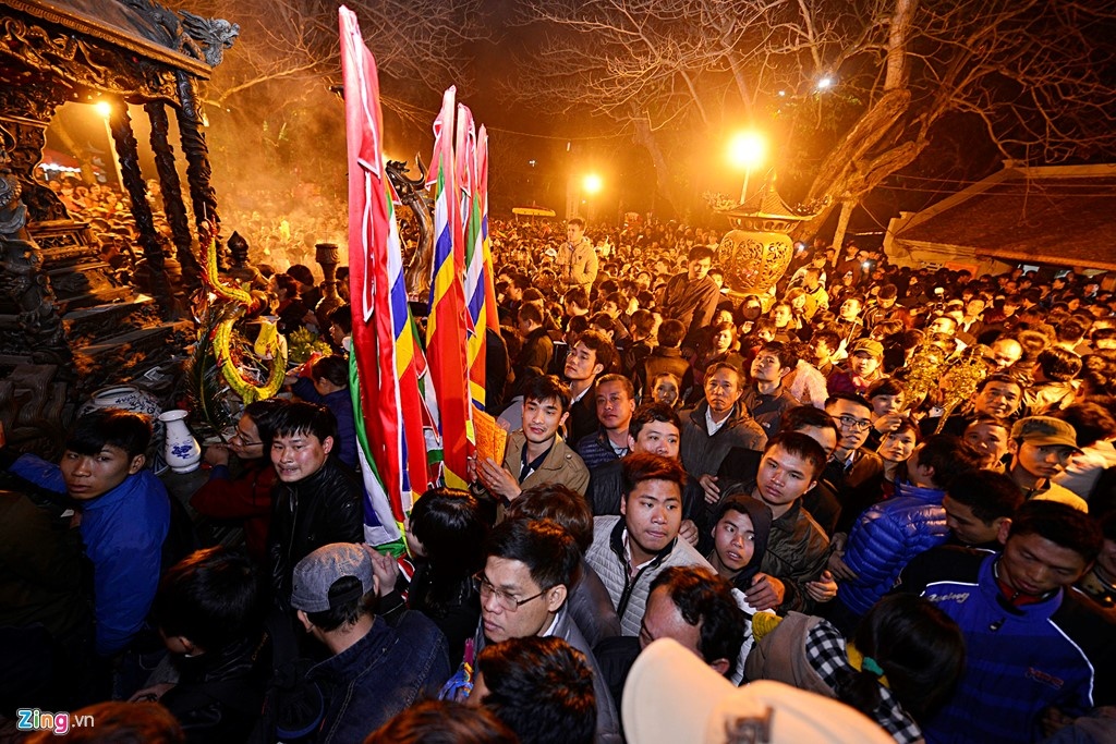 Nam Định phát ấn đền Trần từ 5h ngày 15 tháng Giêng ảnh 1 Nam Dinh phat an den Tran tu 5h ngay 15 thang Gieng anh 1