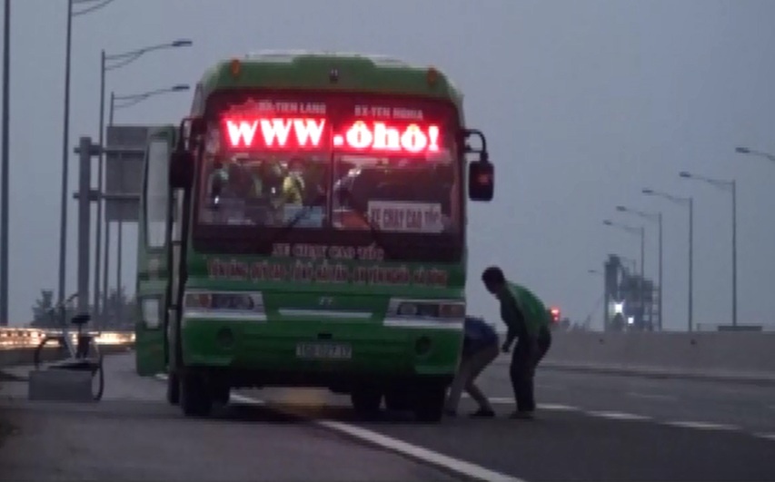 'Ben coc' tren cao toc hien dai nhat Viet Nam hinh anh