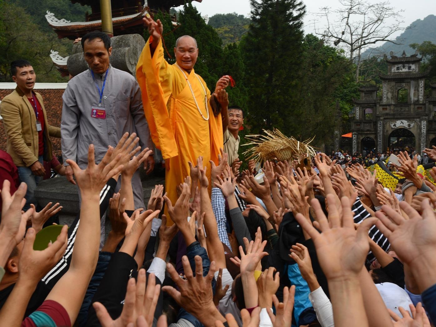 Dai dien Bo Van hoa: 'Su thay nem loc dang tao san si' hinh anh