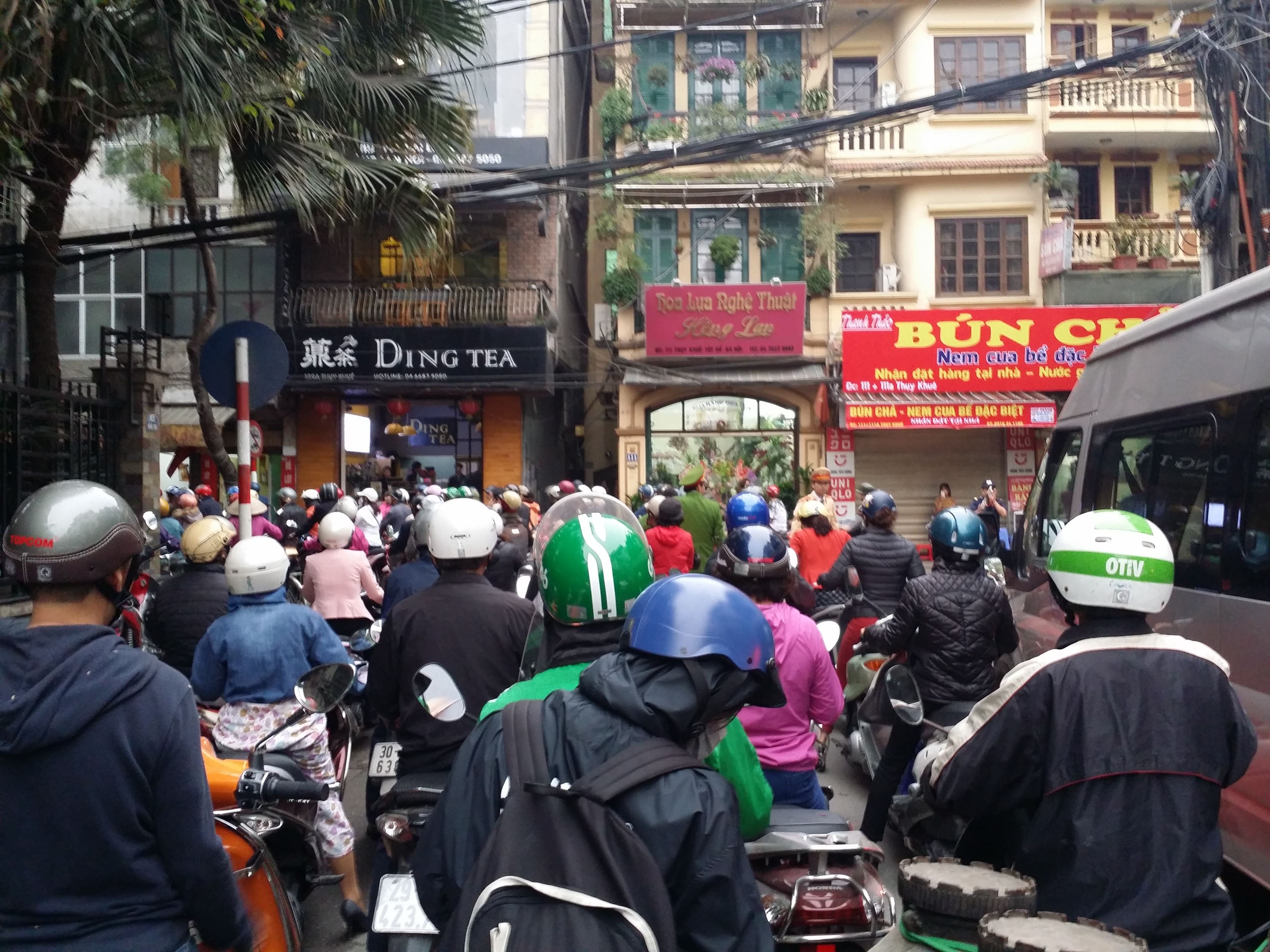 cuong che nha noi du thuyen ho Tay anh 10