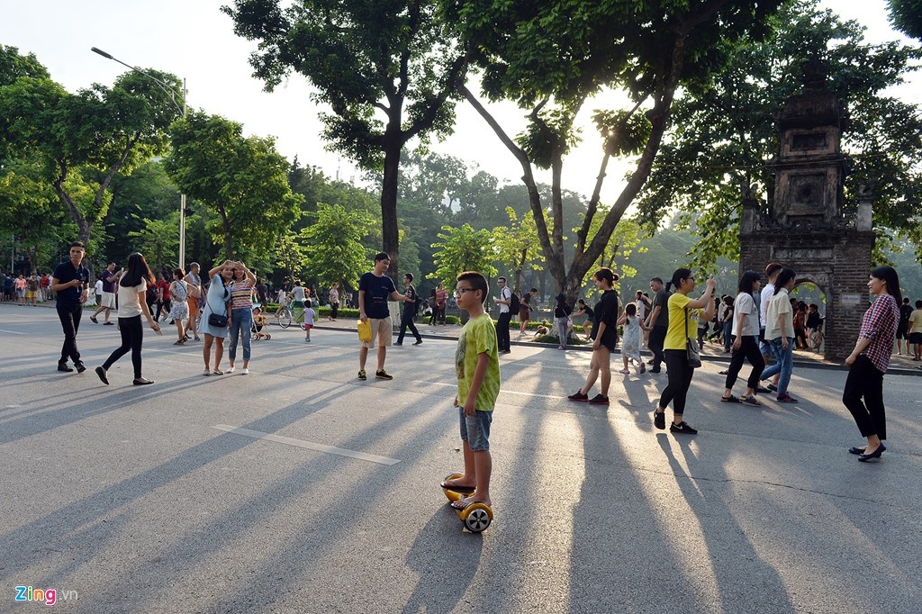 Không thực hiện ý tưởng “đại lộ danh vọng” ở hồ Gươm ảnh 1 Khong thuc hien y tuong “dai lo danh vong” o ho Guom anh 1