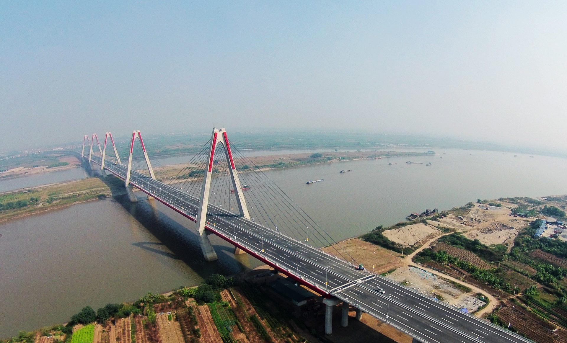 Khong the xay do thi 2 bo song Hong theo kinh nghiem nuoc ngoai hinh anh