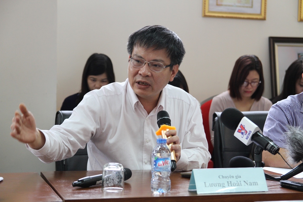 'Se co luc luong den thu phi bao ke via he' hinh anh