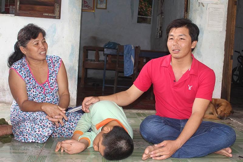 Can bo nghi viec anh 1