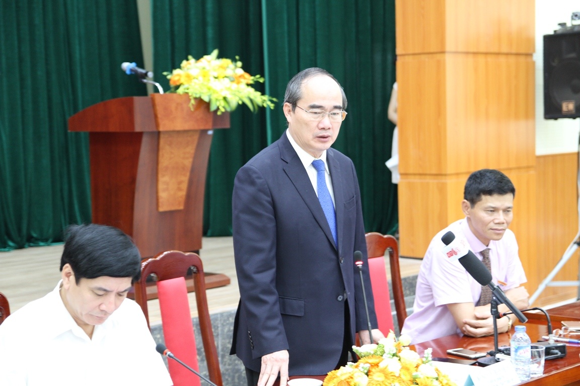 Huy dong suc manh bao chi anh 1