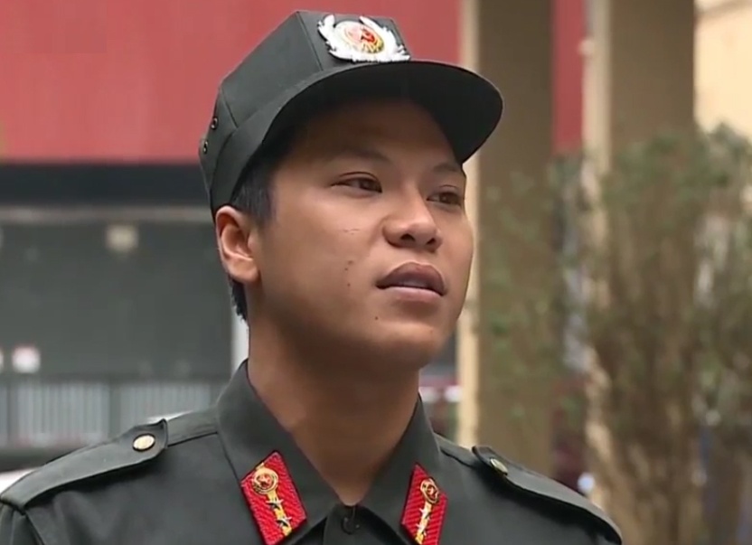 Canh sat co dong chia se ve mot tuan bi giu o Dong Tam hinh anh