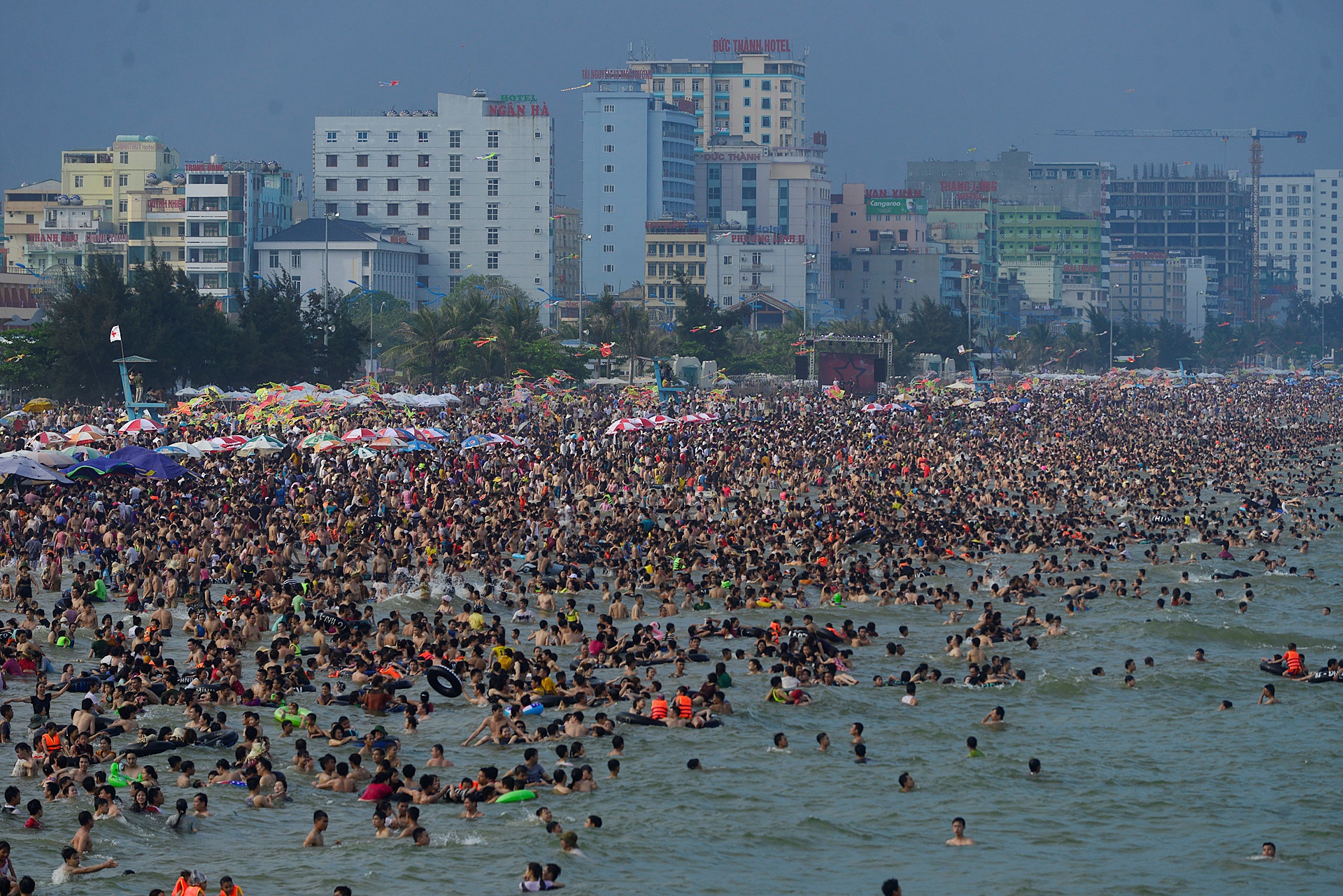 Kenh nuoc den Sam Son anh 1