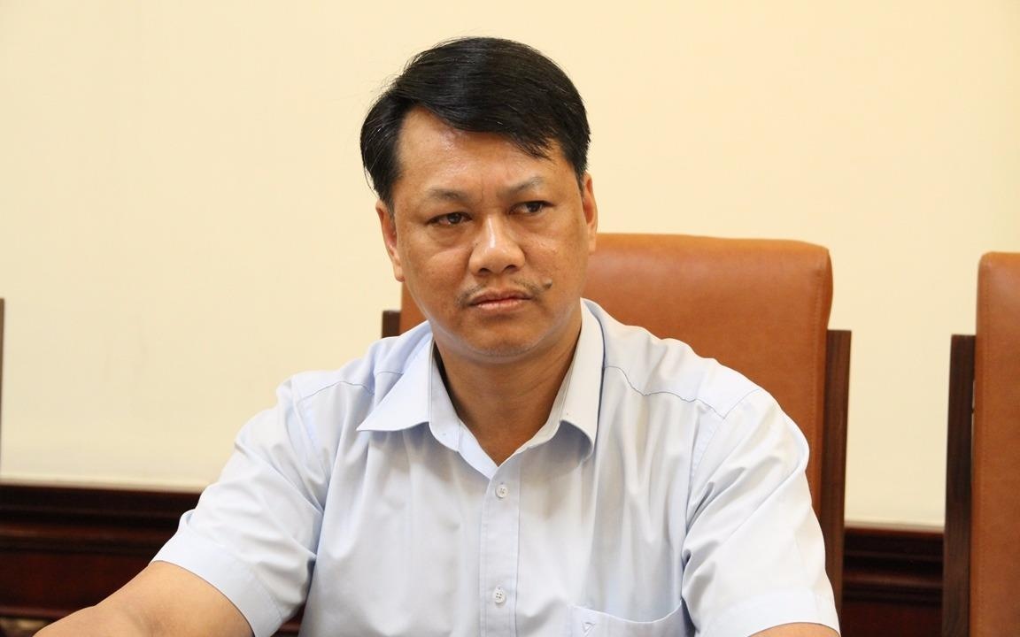 Quan Thanh Xuan bac tin 'goi cong an ra trong xe de an bun' hinh anh