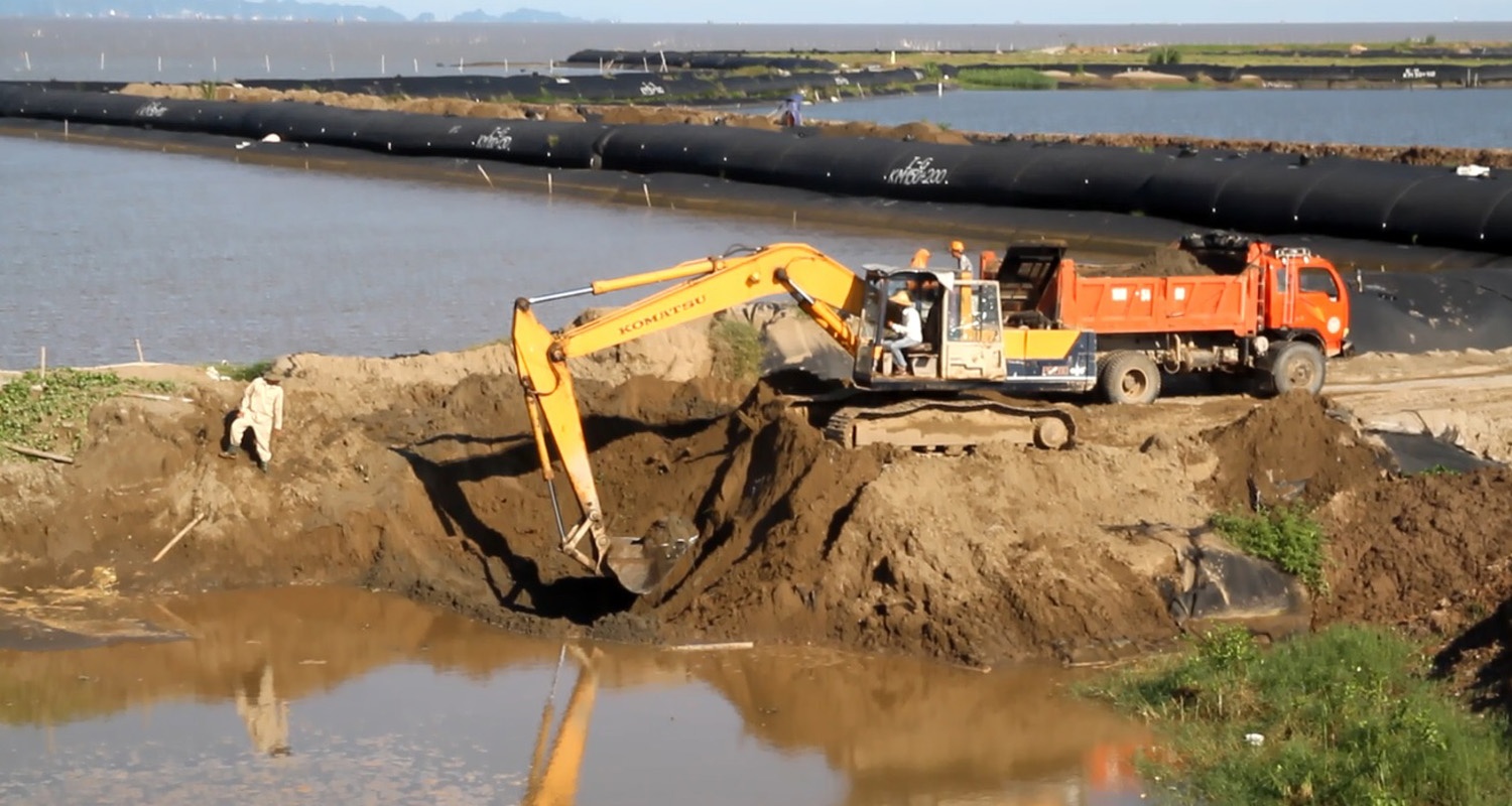 Cau vuot bien Tan Vu - Lach Huyen anh 2