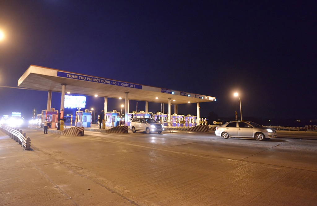 Tra phi tien le quoc lo 5 anh 1