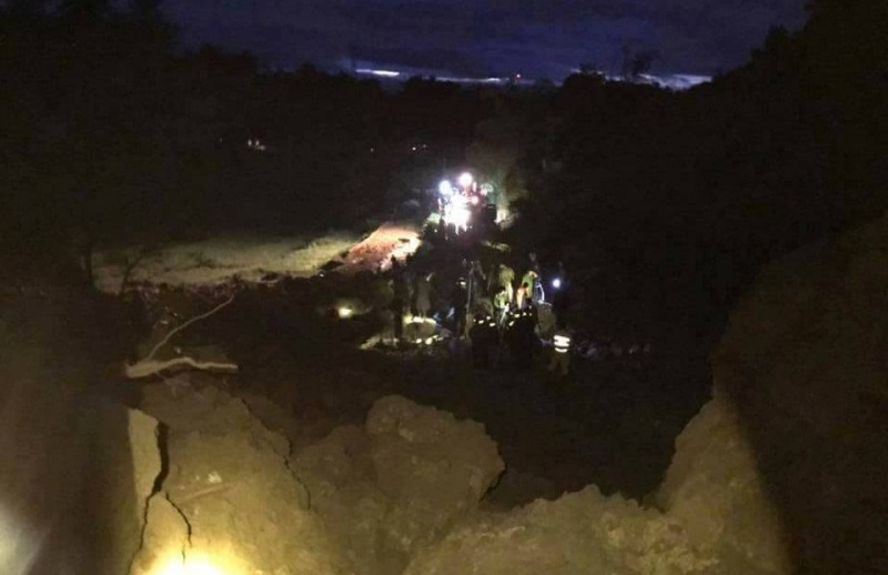 18 nguoi bi vui dat Hoa Binh anh 1