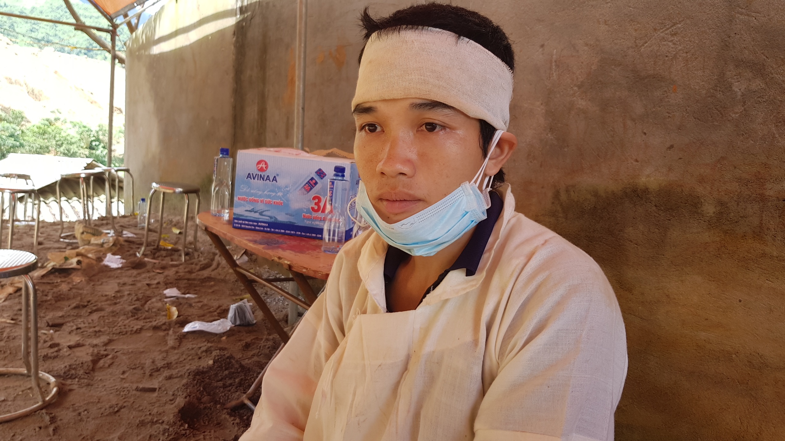 18 nguoi bi chon vui o Hoa Binh anh 2