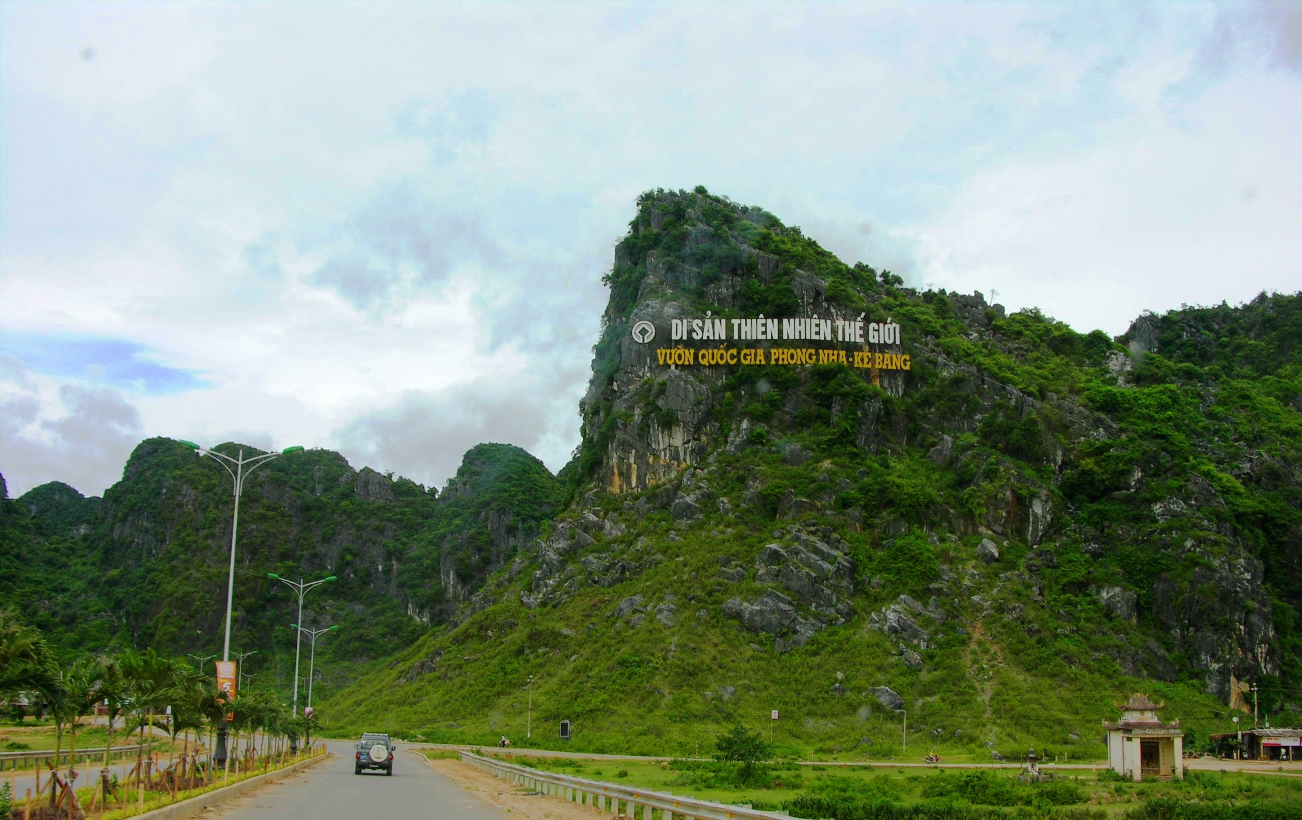 Xem xet kien nghi dung lam cap treo o Phong Nha - Ke Bang hinh anh