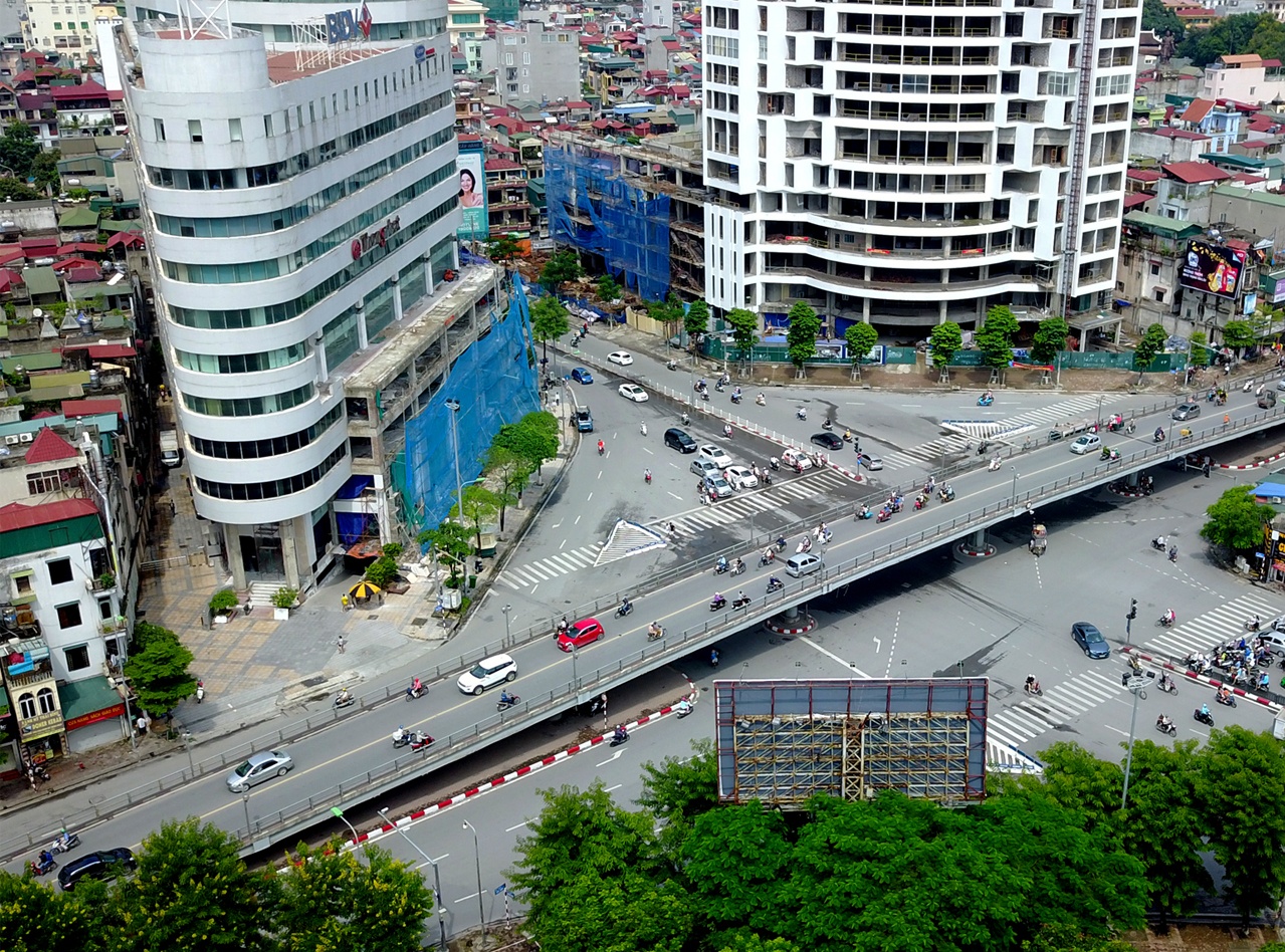 10 cay cau vuot nhe Ha Noi anh 2