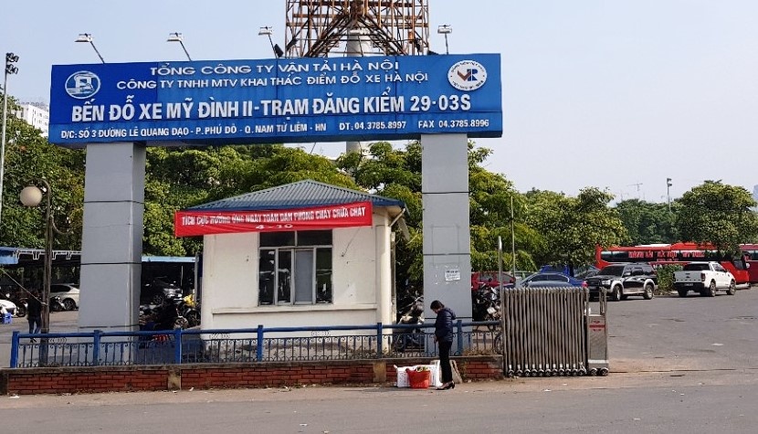 Hai xe trung bien 999.99 anh 1