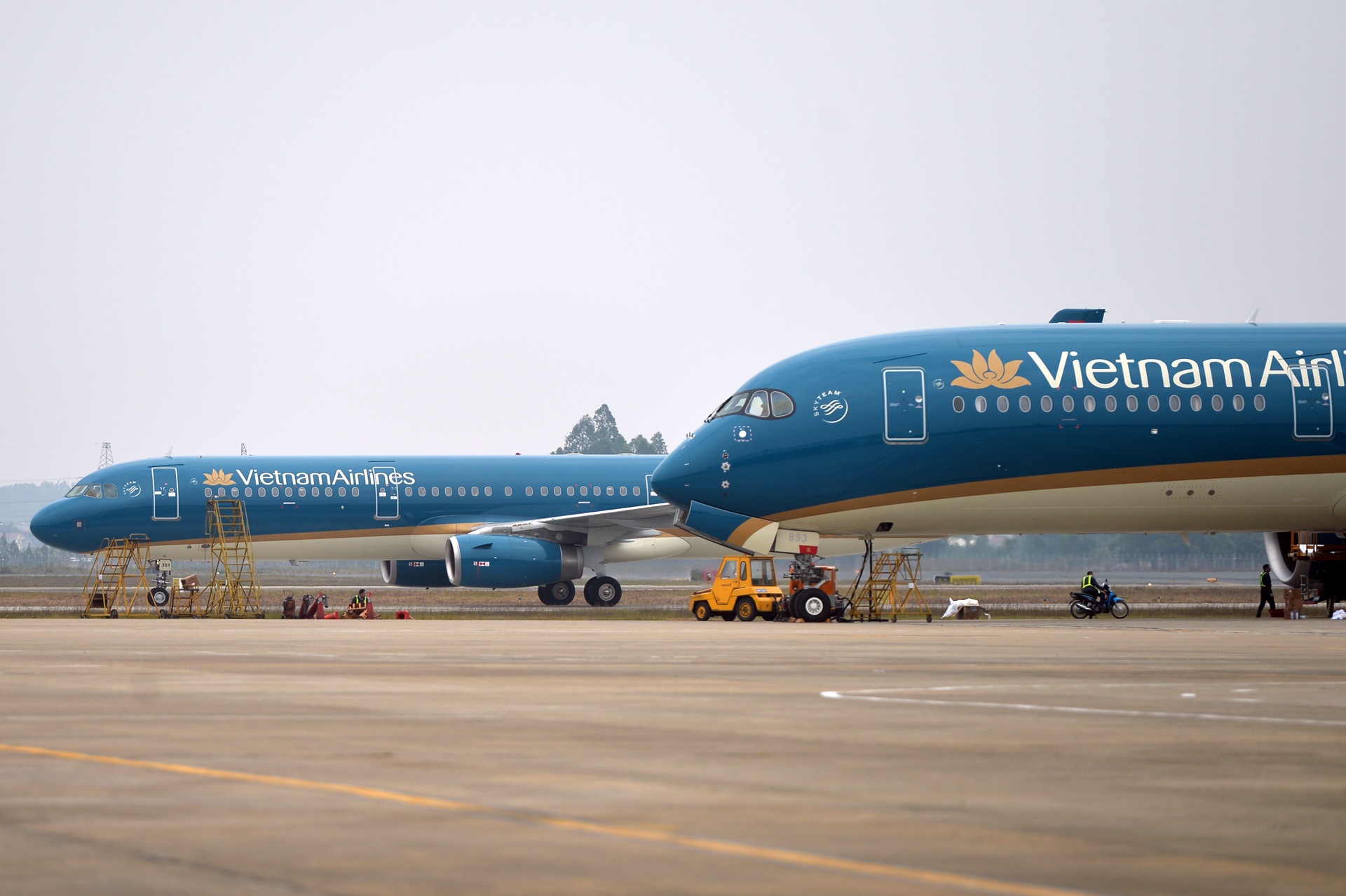 Huy hang chuc chuyen bay di TP.HCM, Phu Quoc, Can Tho do bao so 16 hinh anh