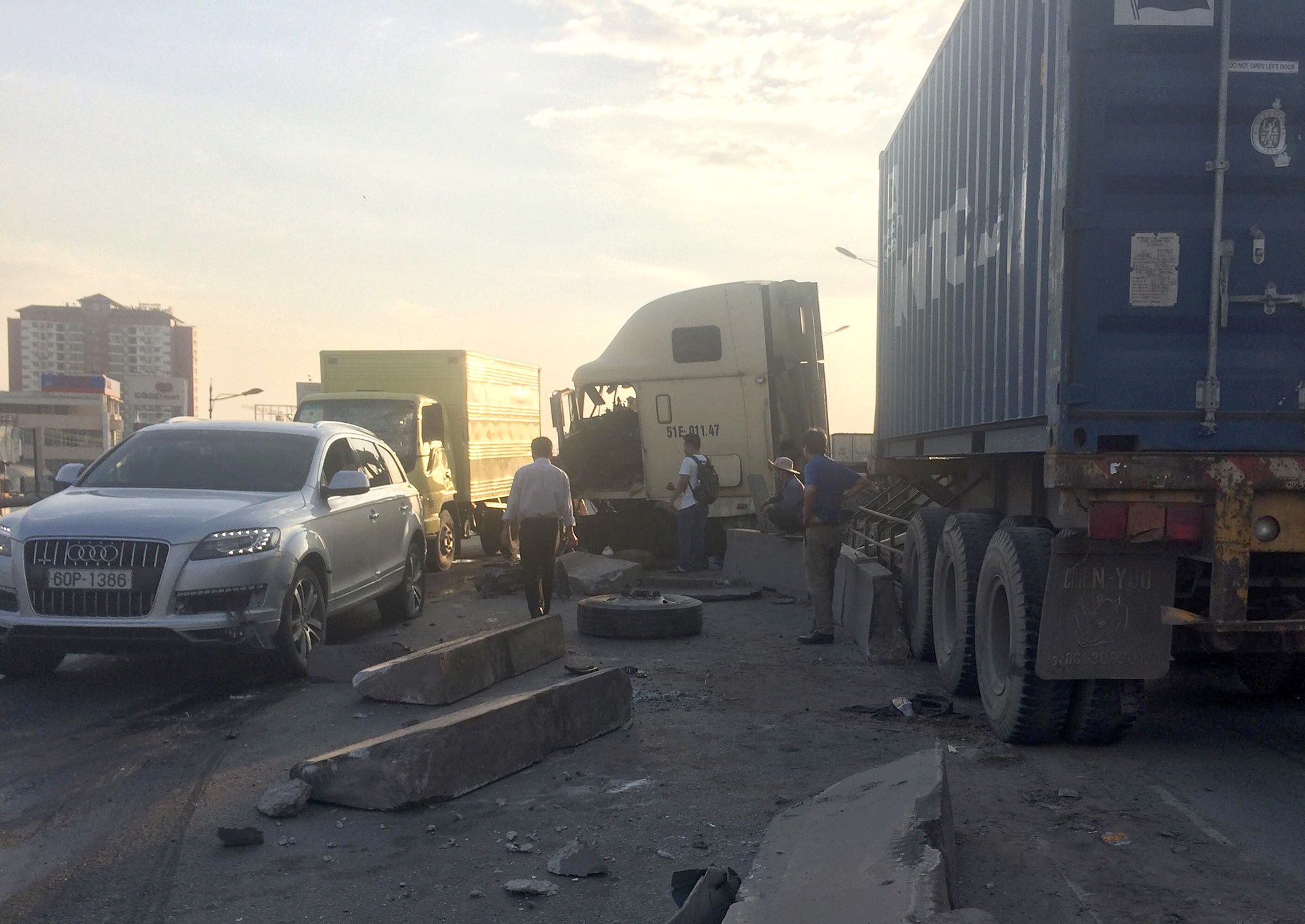 29 nguoi chet do tai nan giao thong ngay dau nghi Tet Duong lich hinh anh