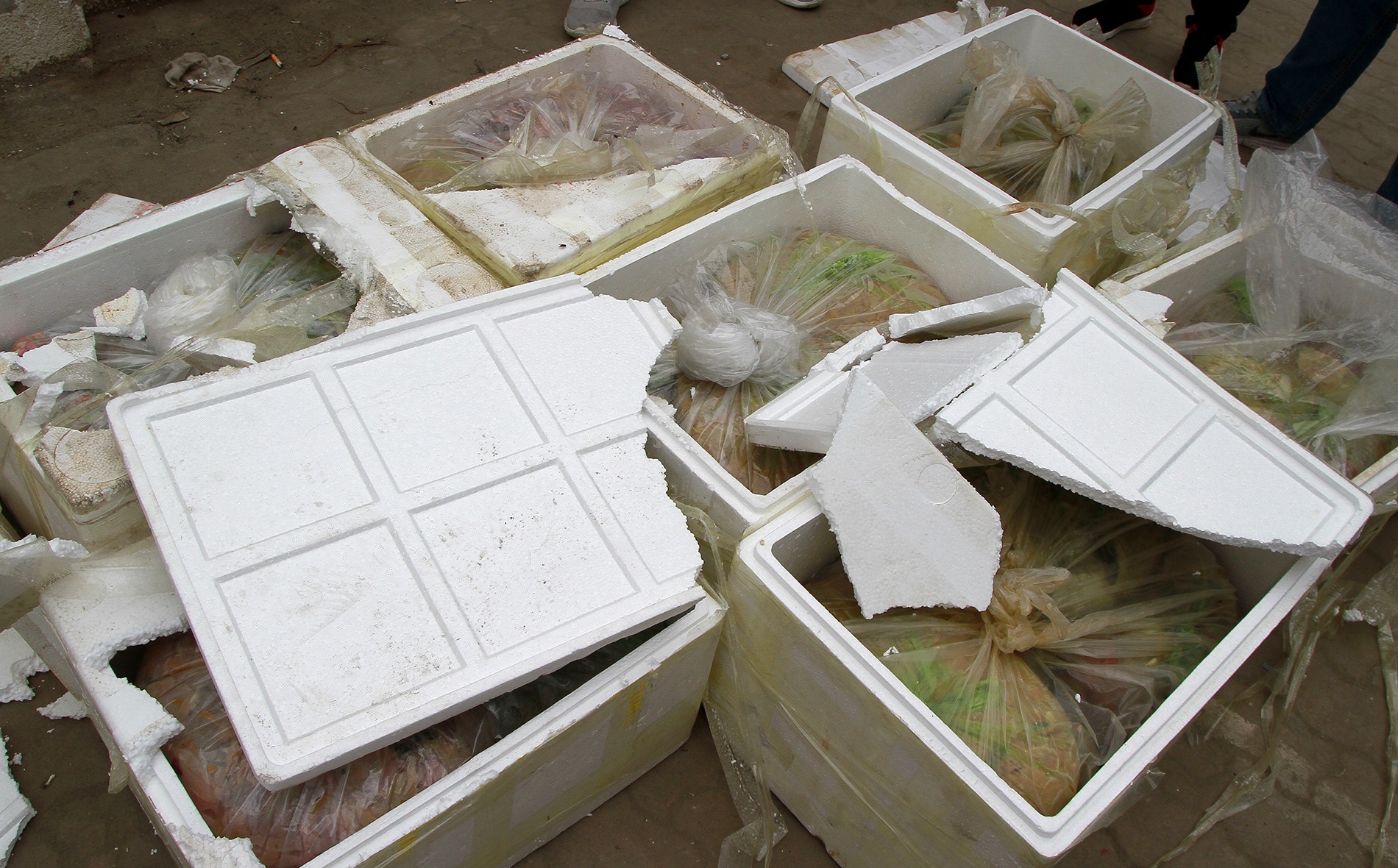 Gan 300 noi tang boc mui tren xe khach sang 28 Tet hinh anh