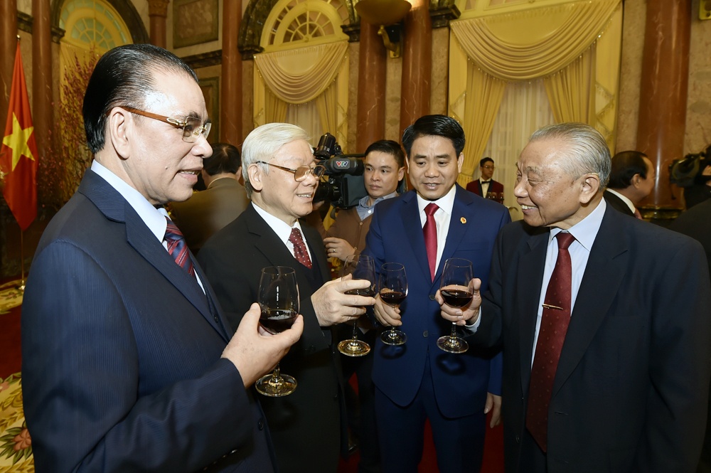 Nghi quyet dai hoi XII anh 3