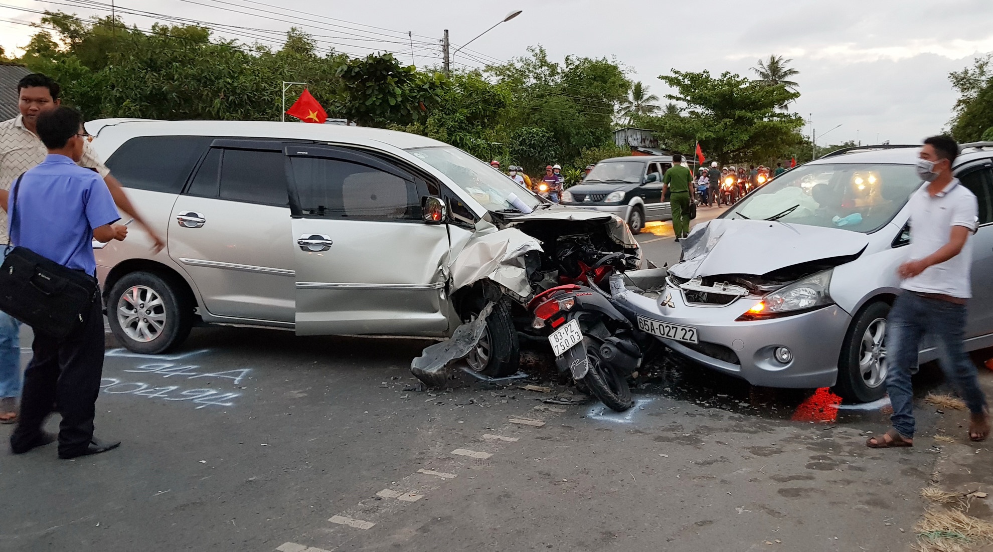 24 nguoi chet vi tai nan giao thong ngay mung 4 Tet hinh anh