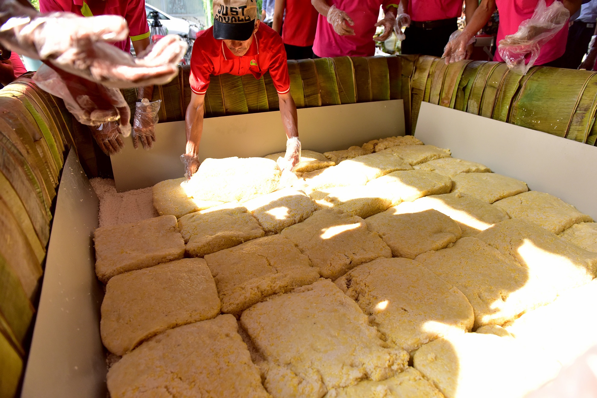 Banh day nang 2 tan anh 2