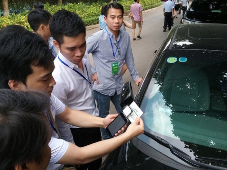 Hang trieu oto co the bi cuong che dan the thu phi tu dong hinh anh