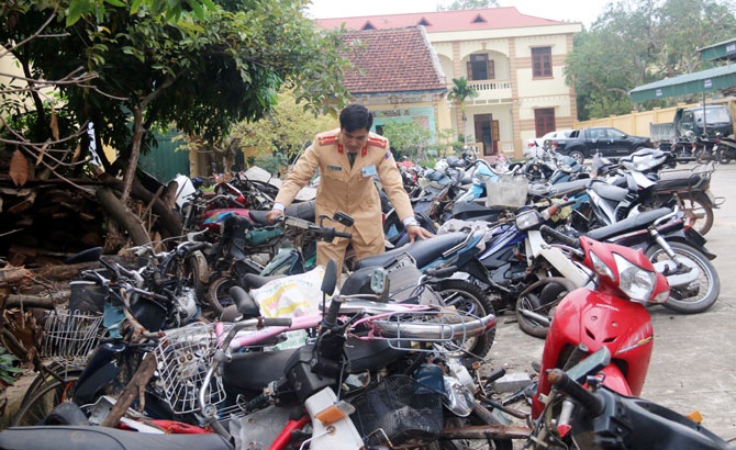 De nghi cong an xu ly nguoi tung tin CSGT 'thao do' xe vi pham hinh anh