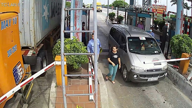 Xem xet giam phi oto o 7 xa gan tram BOT Tan De hinh anh