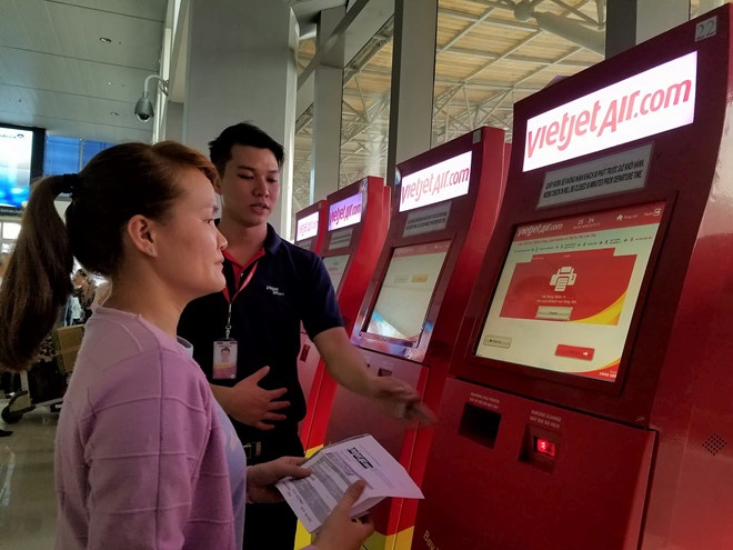 De xuat lap ga hang khong trung chuyen noi do TP.HCM hinh anh