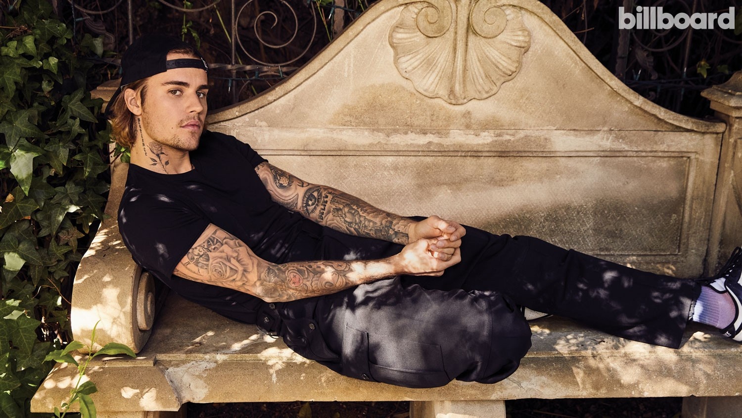 Justin Bieber dan dau de cu MTV 2021 hinh anh