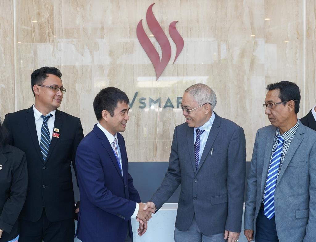 Nha may VinSmart anh 10