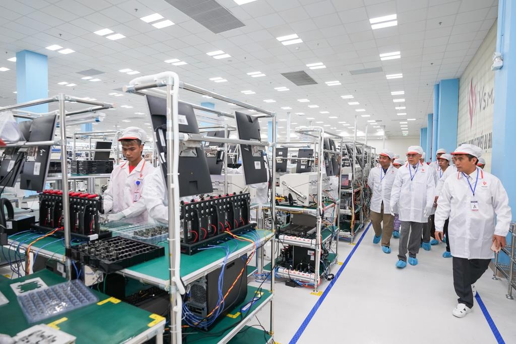 Nha may VinSmart anh 2