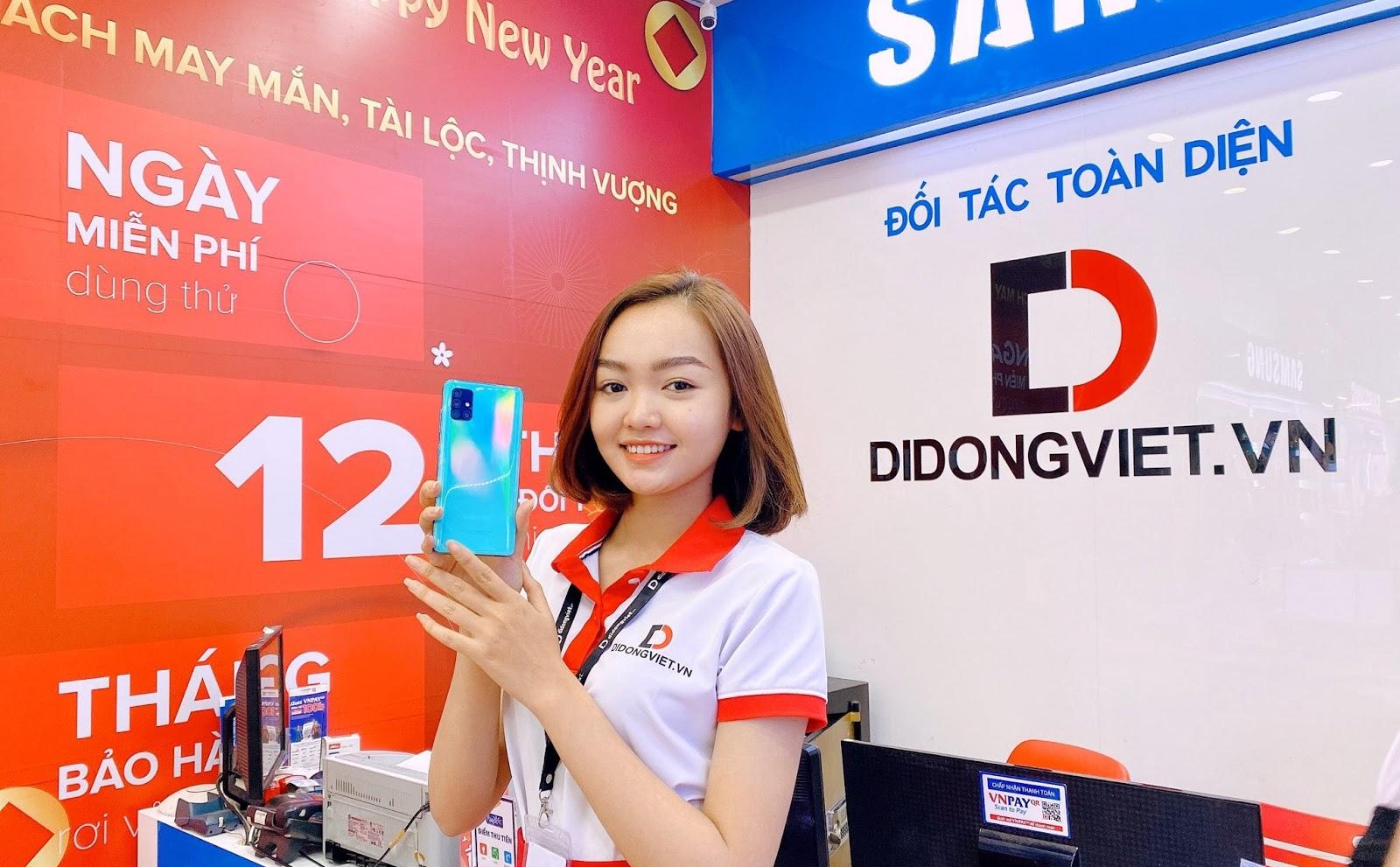 Galaxy A51 va 5 smartphone gia duoi 8 trieu nen mua dip cuoi nam hinh anh