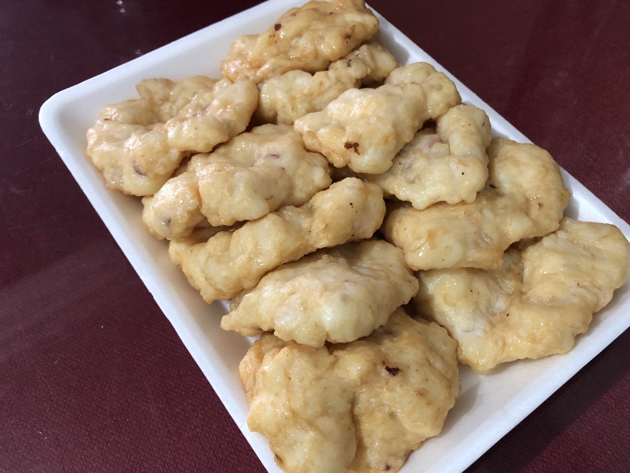 Cha muc gia truyen Ha Long cho thuc khach Ha Noi sanh an hinh anh