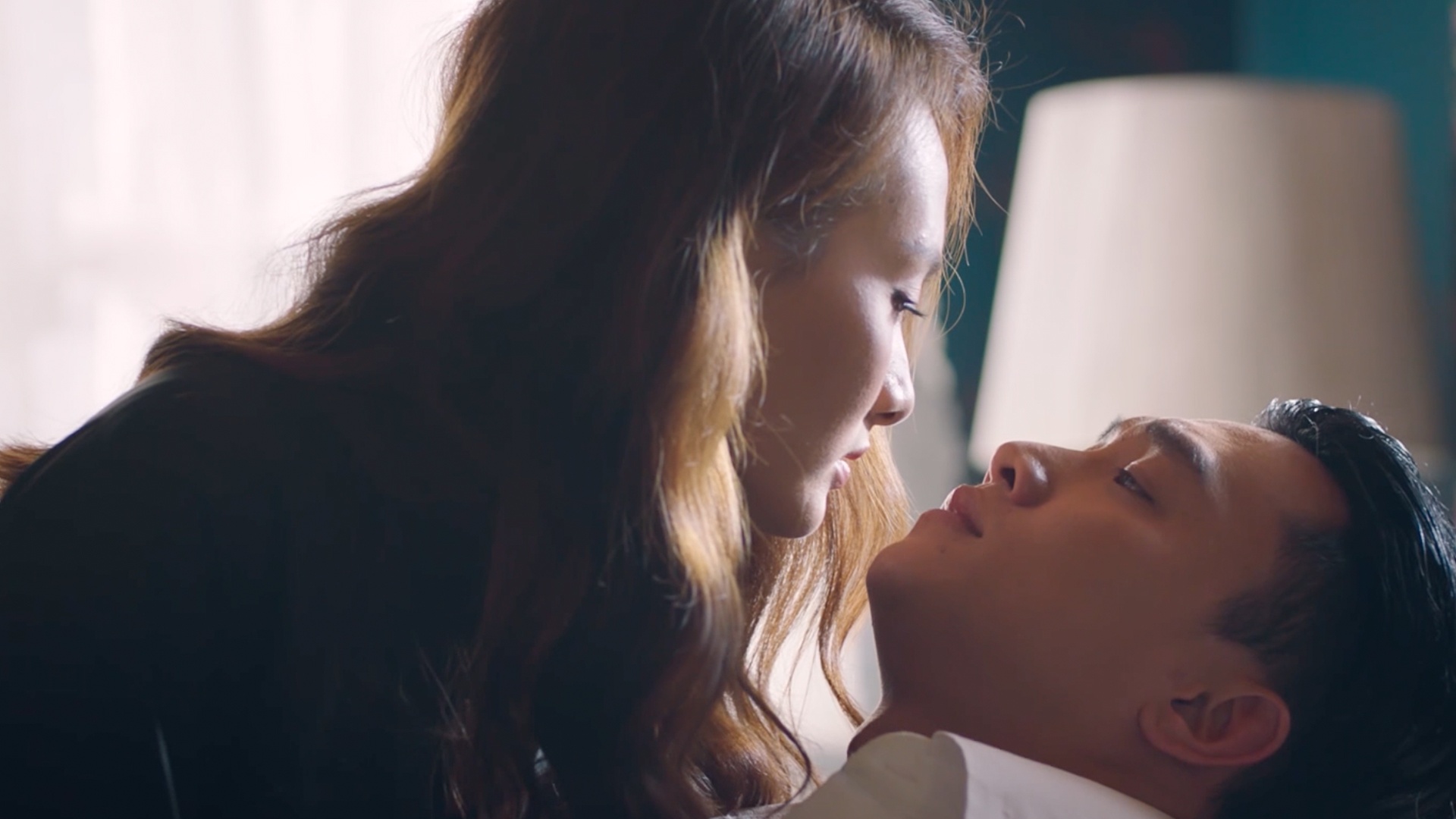 Video - Trailer 'Doi mat am duong' voi su tro lai cua Bao Thanh hinh anh