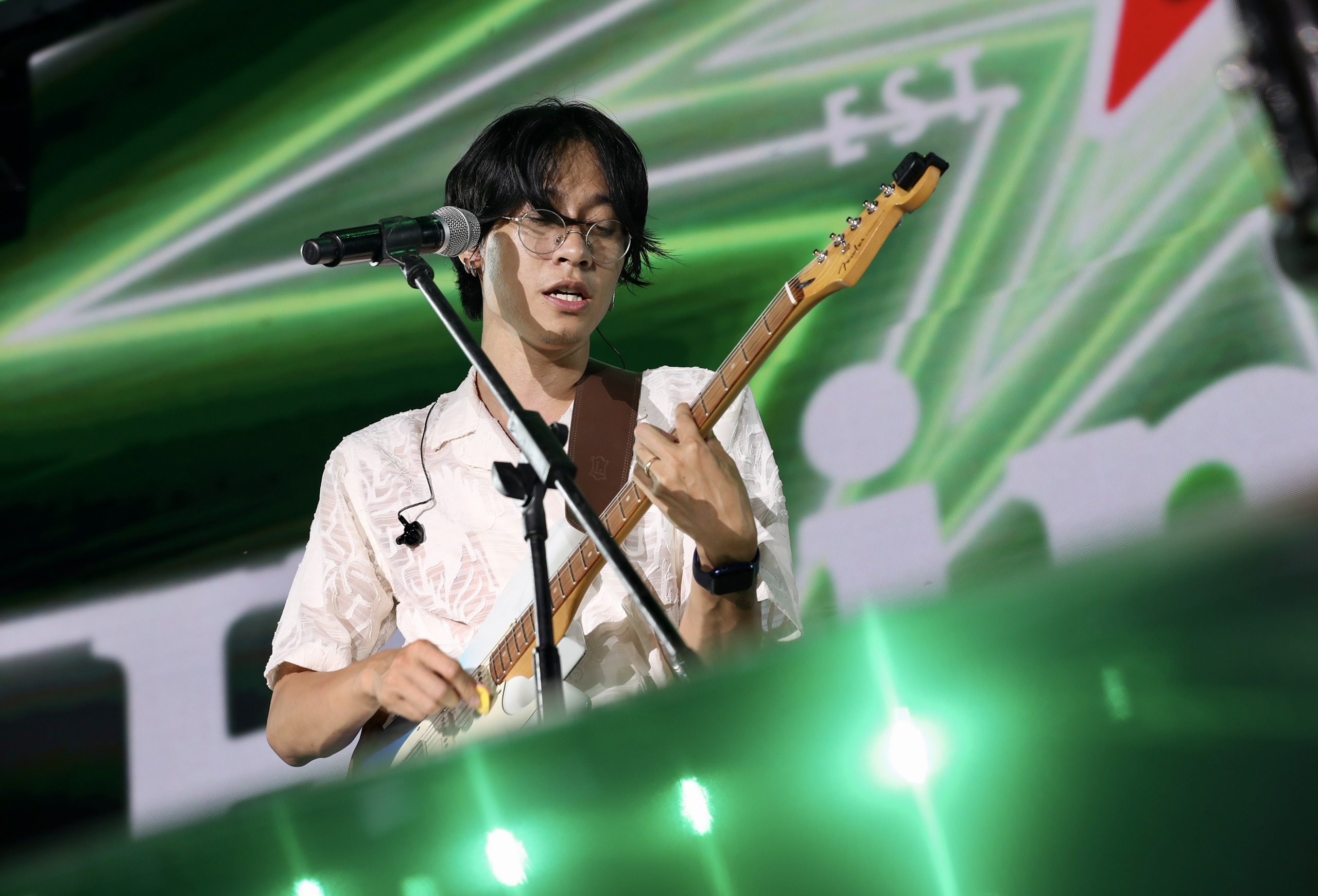 vu tru thuc te ao,  vi bia thuong hang anh 10