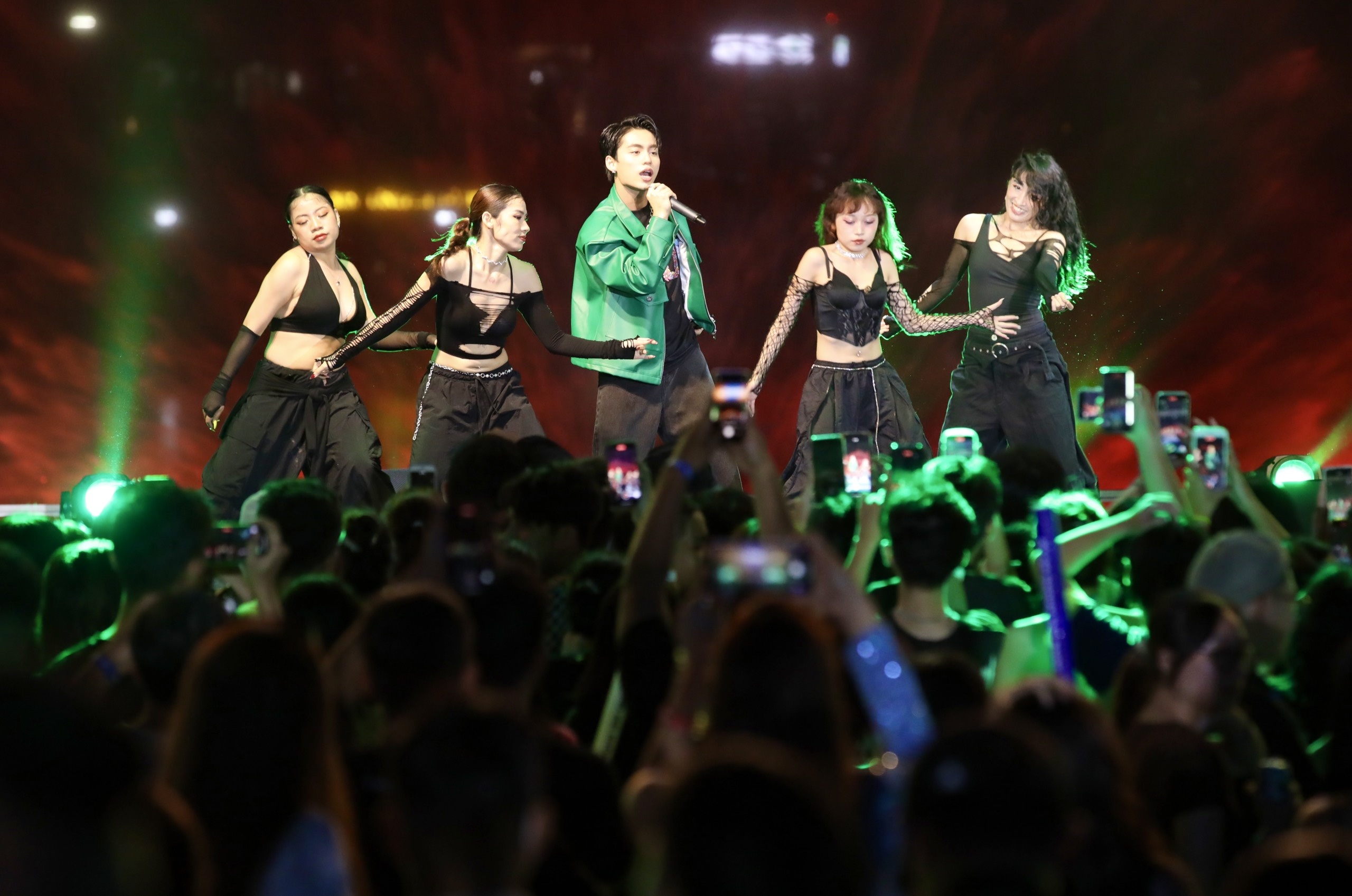 Funtastic Energy Night,  nap giat anh 9