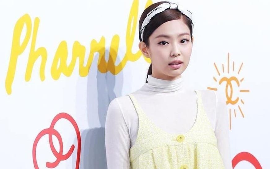 'Guong mat Chanel' Jennie mac xau trong trang phuc cua hang hinh anh